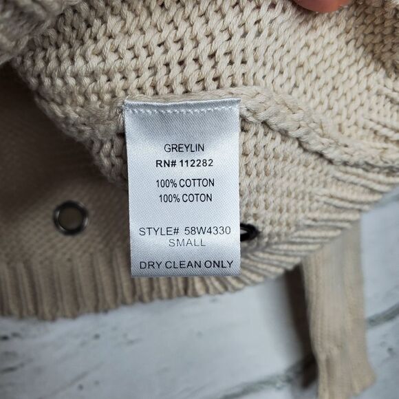 Greylin Anthropoligie Beige Long Sleeve Metal Eyelet Sweater Size Small - Picture 4 of 10